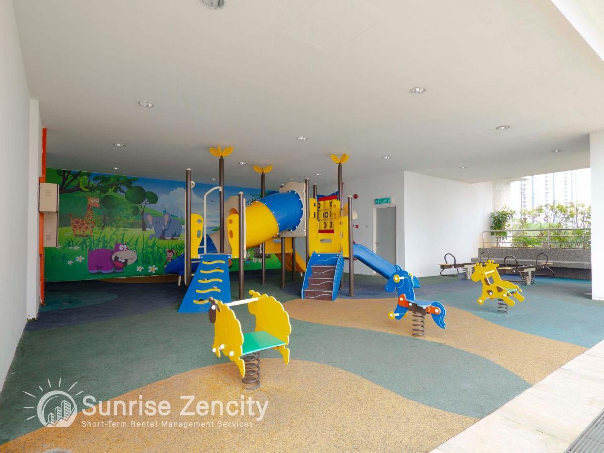 Seaview Condo Near Rf Mall, Food Court & Free Netflix Johor Bahru Ngoại thất bức ảnh