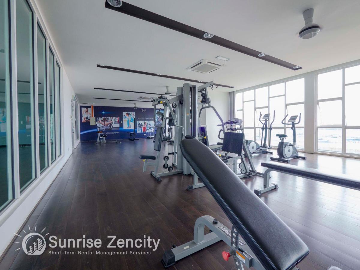 Seaview Condo Near Rf Mall, Food Court & Free Netflix Johor Bahru Ngoại thất bức ảnh